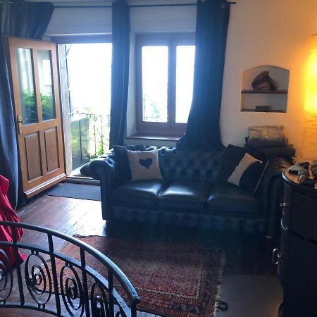 A Room With A View - Maisonnette Dans Bourg Medieval Au Bord Du Lac Leman Yvoire Eksteriør billede
